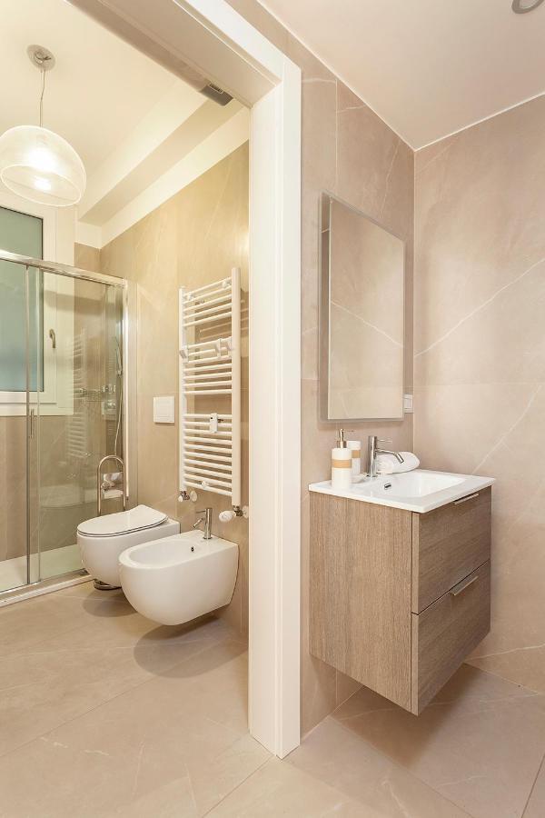 Zuretti1 - Meryggiare Apartments Milan Bagian luar foto