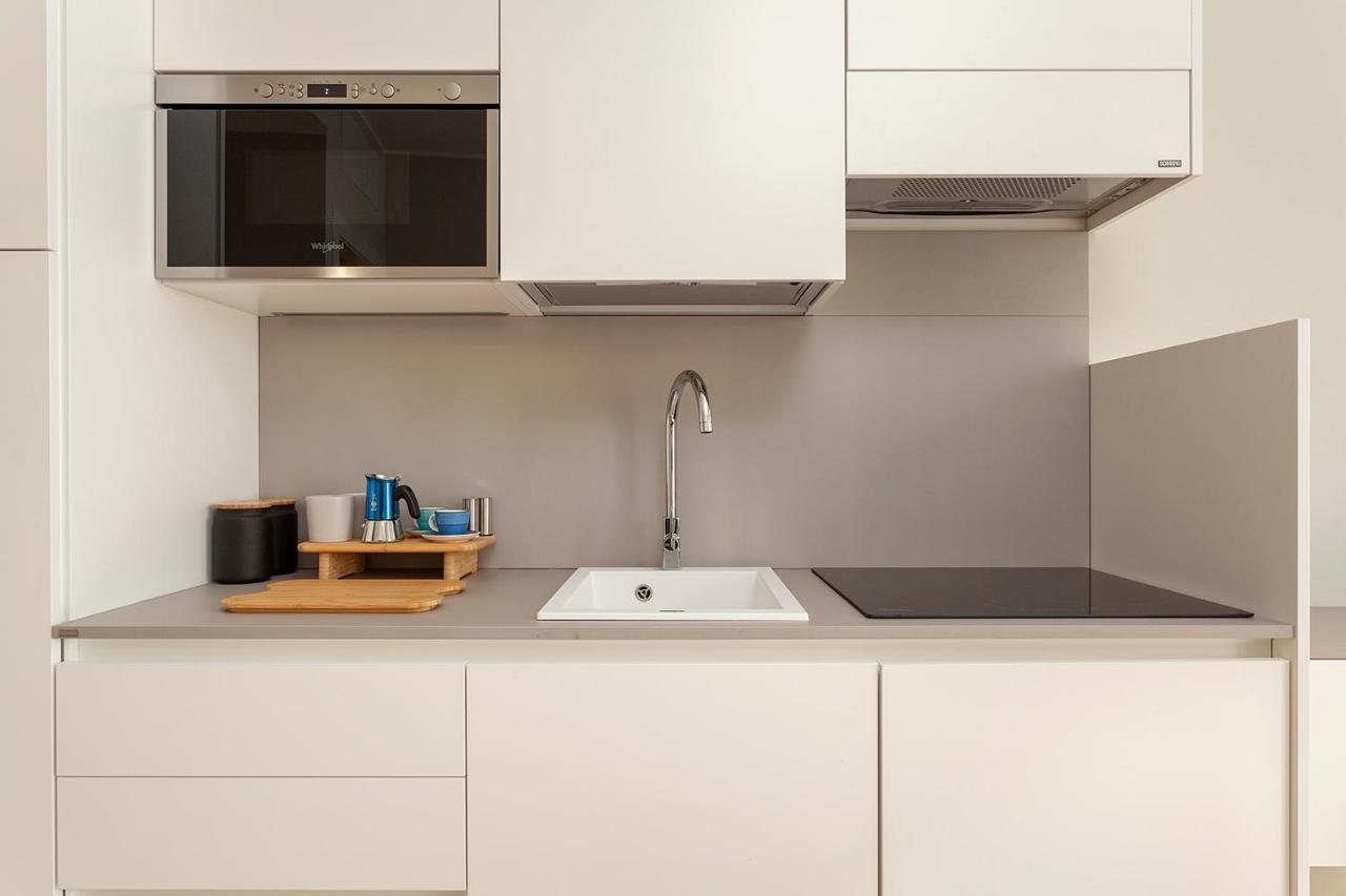 Zuretti1 - Meryggiare Apartments Milan Bagian luar foto