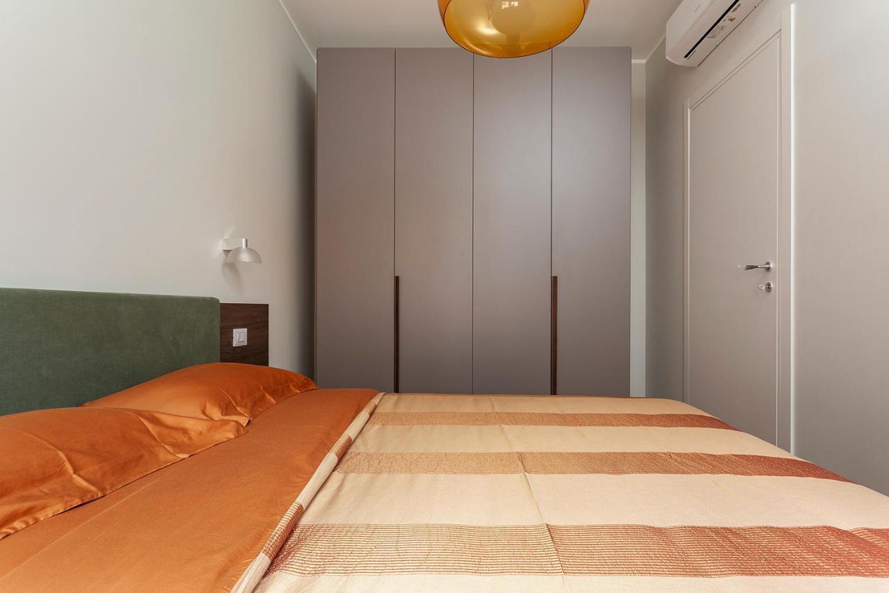 Zuretti1 - Meryggiare Apartments Milan Bagian luar foto