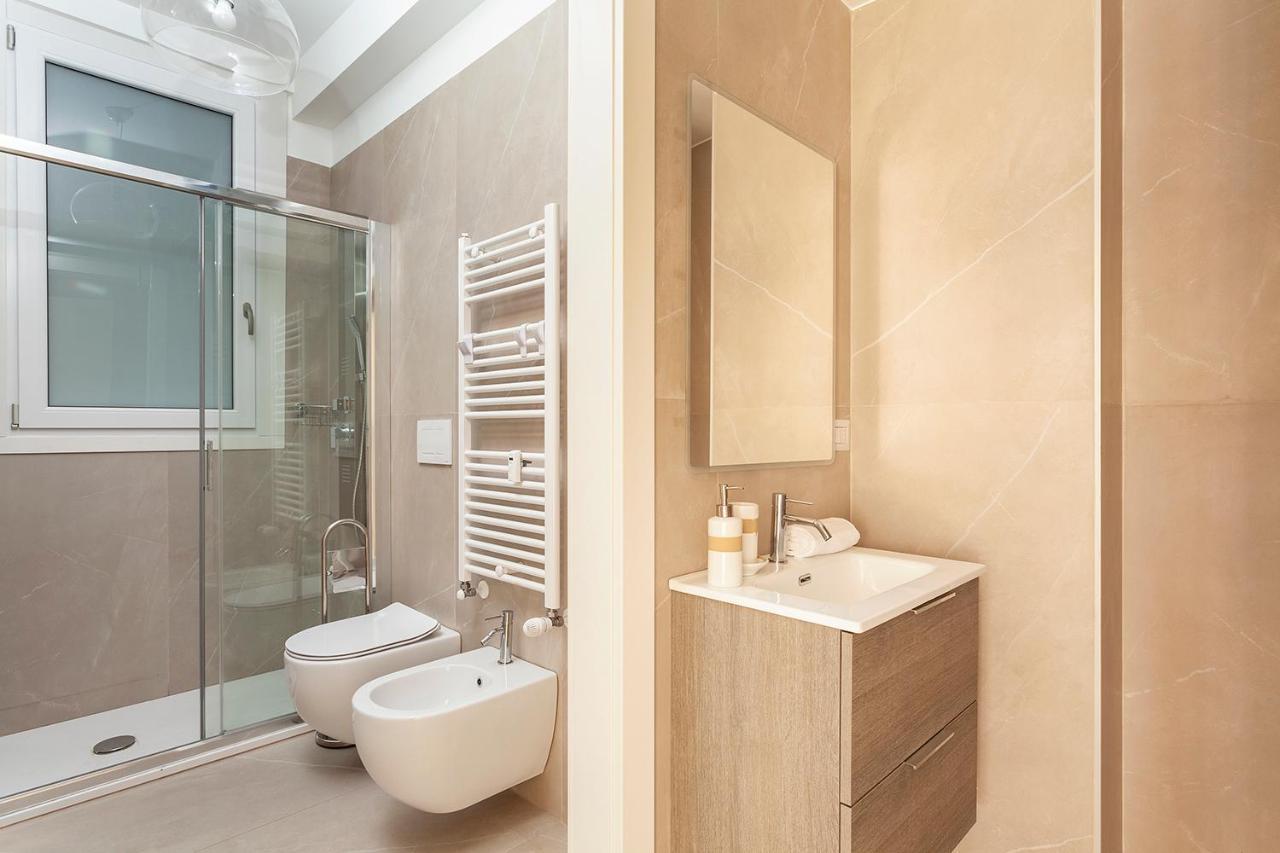 Zuretti1 - Meryggiare Apartments Milan Bagian luar foto